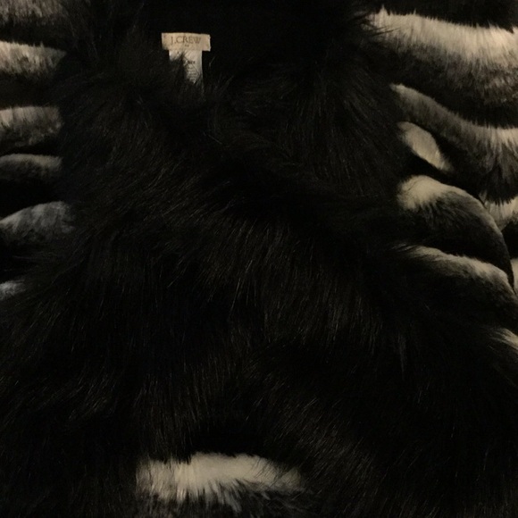 J CREW FAUX FUR SCARF STOLE (NWT) - Picture 6 of 8
